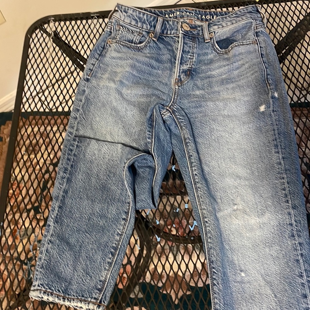 American eagle tomgirl jeans